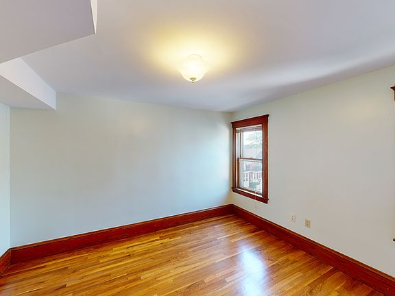 3rd image of 101 Jackson St #3