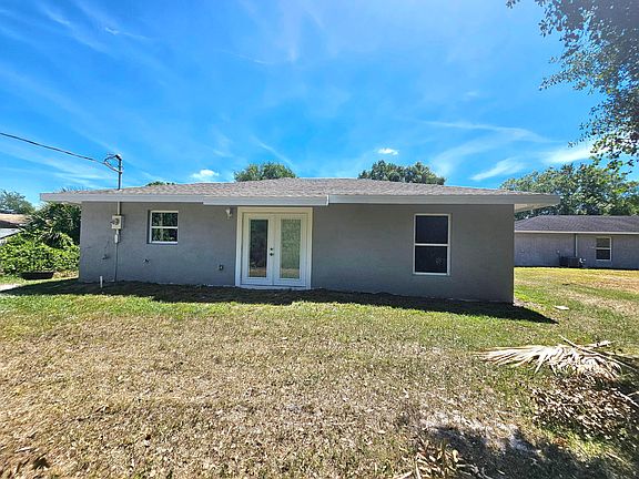 4th image of 3307 NW 35th Avenue