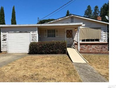 90 Holly St, Willits, CA, 95490