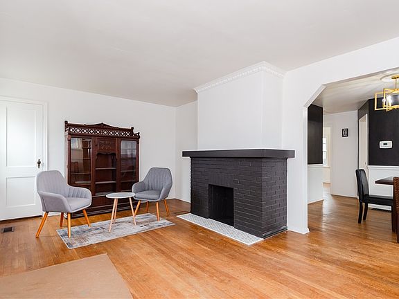 4th image of 3618 Woodbine Ave