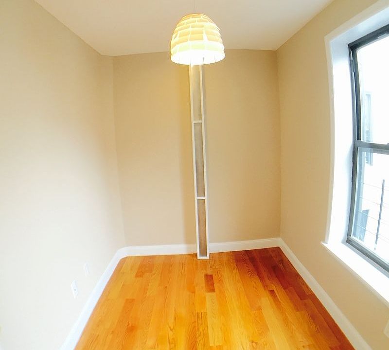 2nd image of 1245 Eastern Pkwy APT 9B