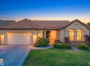 10819 Cypress Falls Ave, Bakersfield, CA 93312