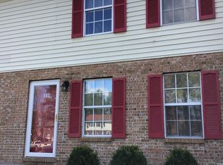 111 Warren Cir, Stephens City, VA 22655