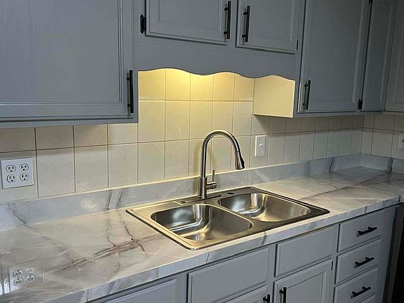 3rd image of 5333 Waterbury Way APT 506A