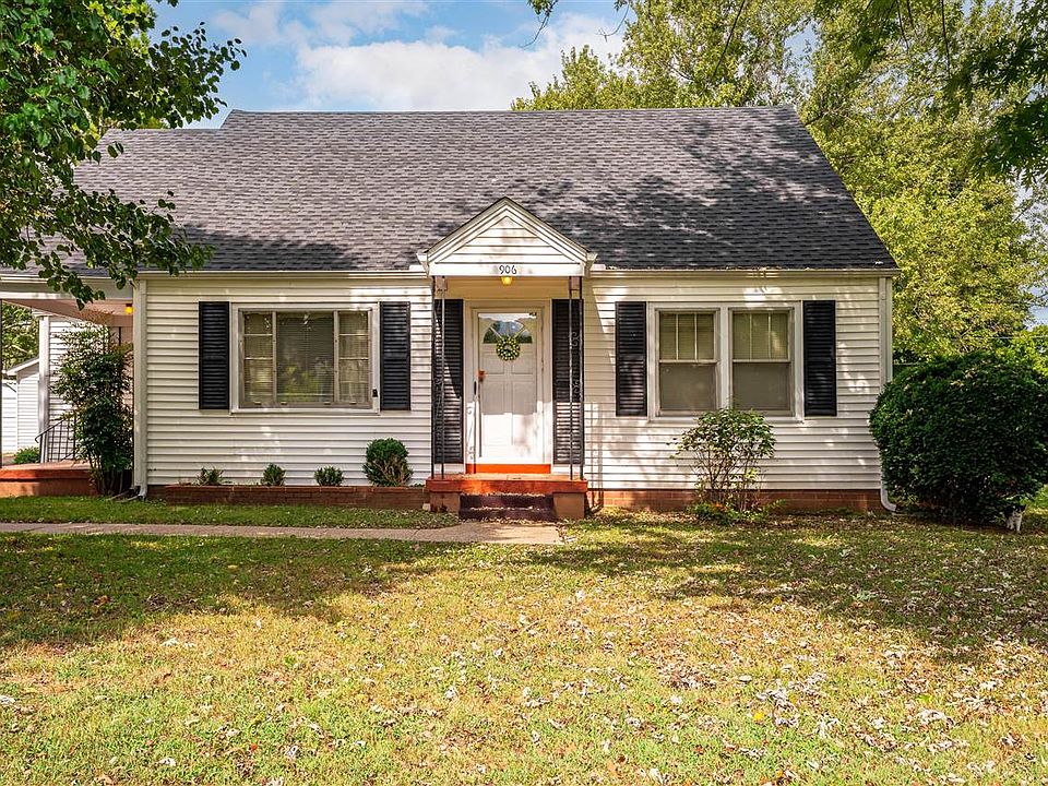 1st image of 906 Orchard Dr