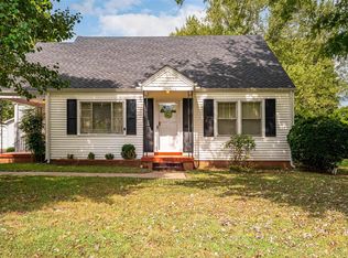 906 Orchard Dr, Russellville, KY 42276