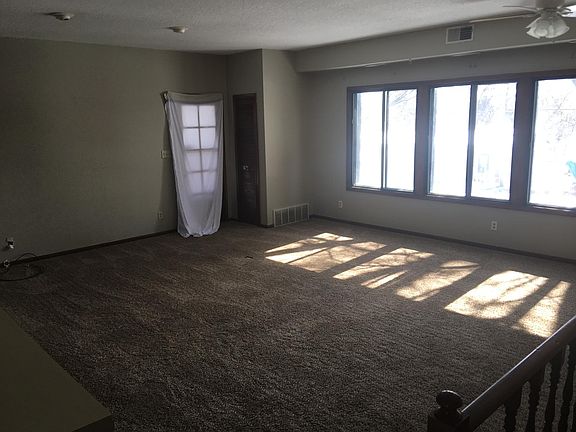 5th image of 7807 Ontario St