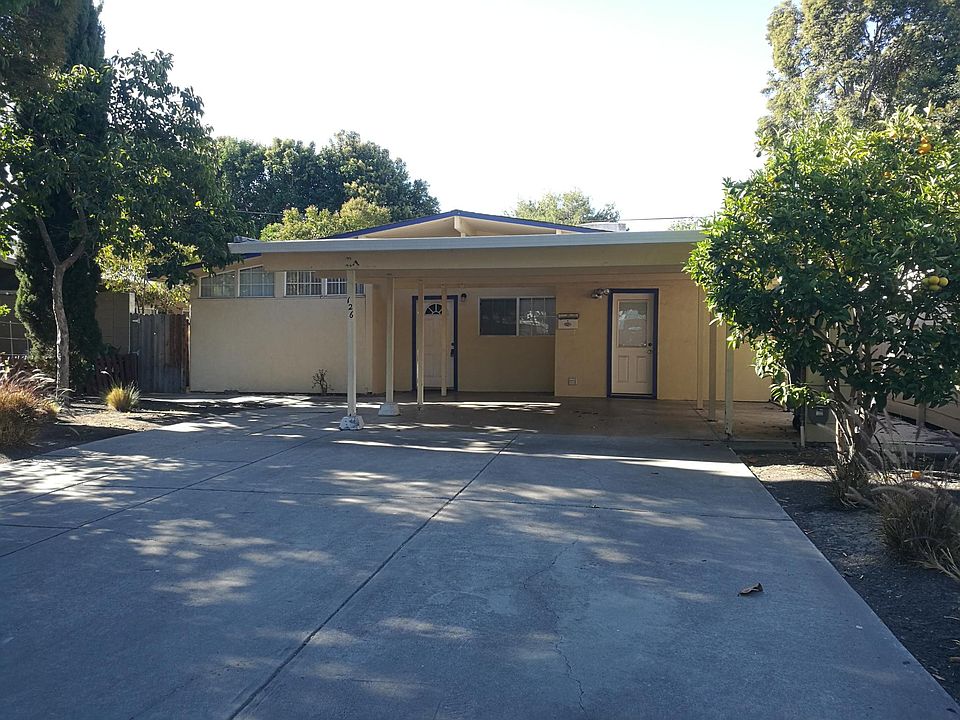 1st image of 126 Garner Dr
