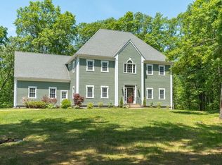 7 Sunrise Dr, Southborough, MA 01772