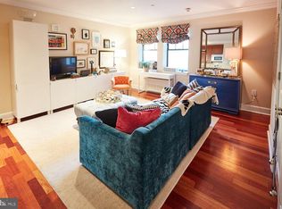 1701 Locust St #15-1807, Philadelphia, PA