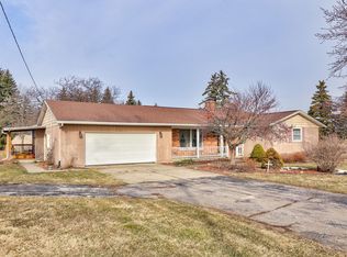 2022 Reindel Rd, Frankenmuth, MI 48734