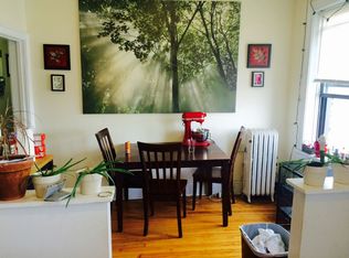 Addison Claremont, Chicago, IL 60618