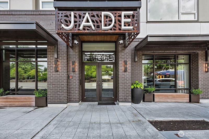 3rd image of 11903 NE 128th Street #610