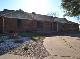 1231 N Old Alma Rd, Ennis, TX 75119