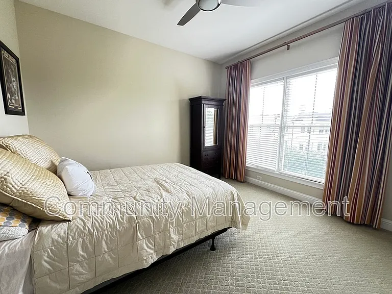 998 Stanford Ave #518 — Photo 13