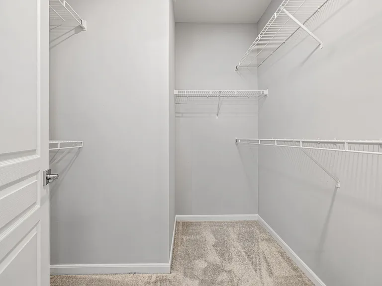Oberlin Court Apartments — Photo 32