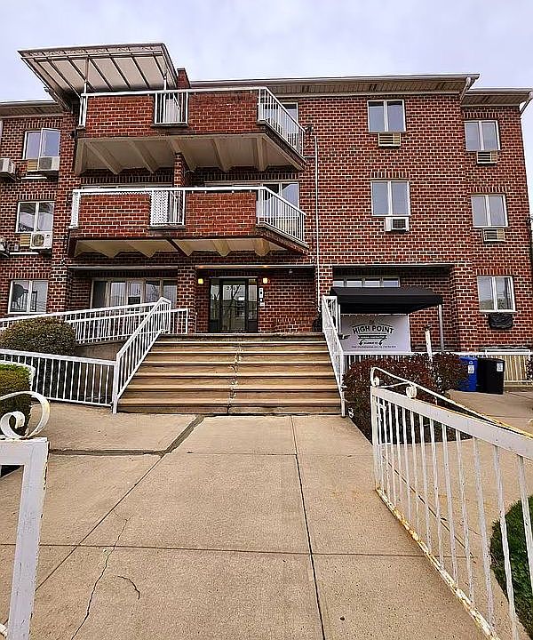 1st image of 2761 Bath Ave #B2