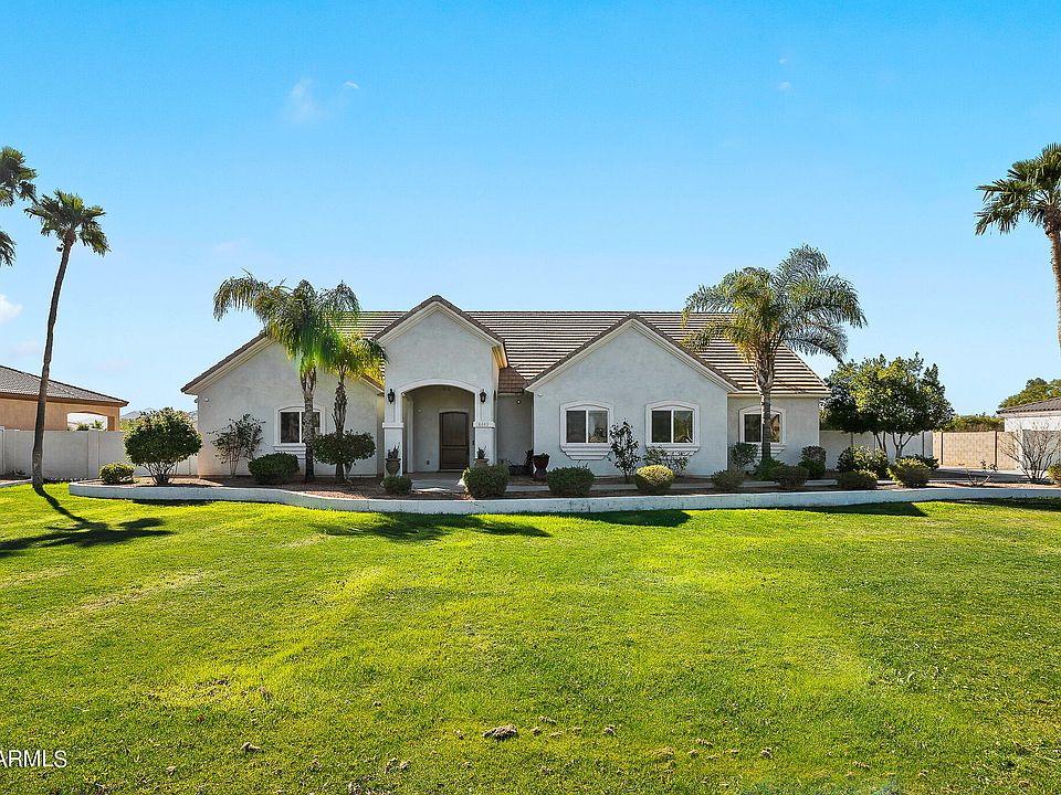 1st image of 16443 W PAPAGO Street