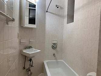 Rented by Century 21 Premier 