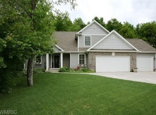 9145 Richland Woods Dr, Richland, MI