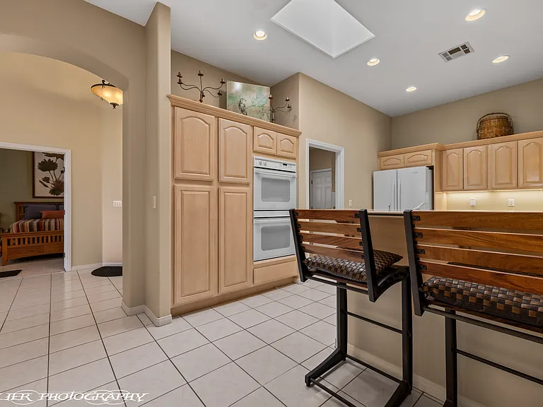 725 Ventana Cir #1 — Photo 6