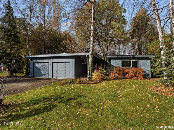 3818 Helvetia Dr, Anchorage, AK 99508