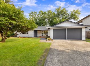 17145 NE 5th Pl, Bellevue, WA