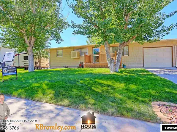 430 S Forest Dr, Casper, WY 82609