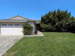 5949 Graves Ave, Encino, CA 91316