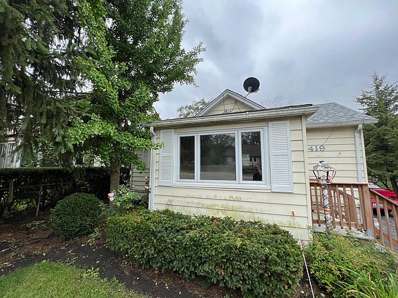 3rd image of 419 Woodland Dr