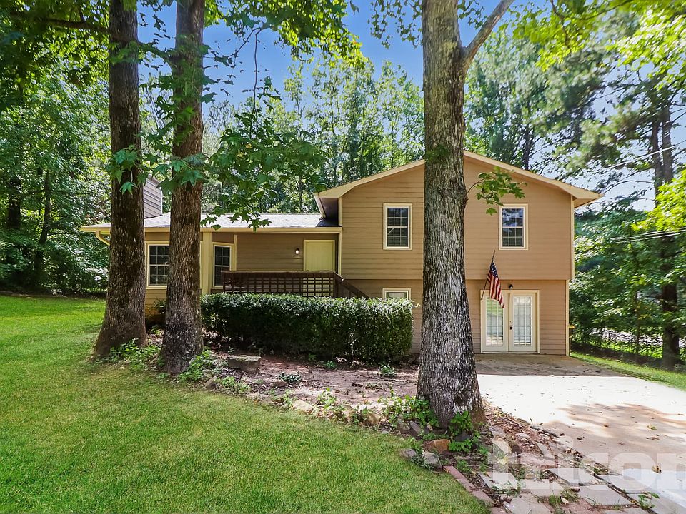 1st image of 120 Elberta Dr