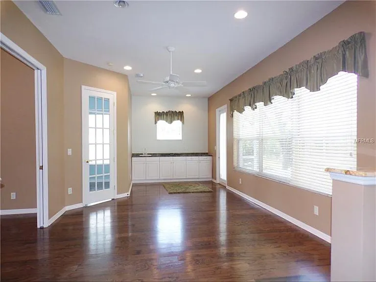 5127 Aurora Dr — Photo 7