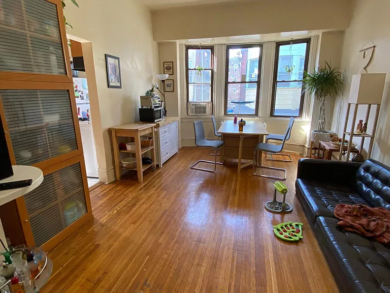 1100 S 46th St #2A — Photo 1