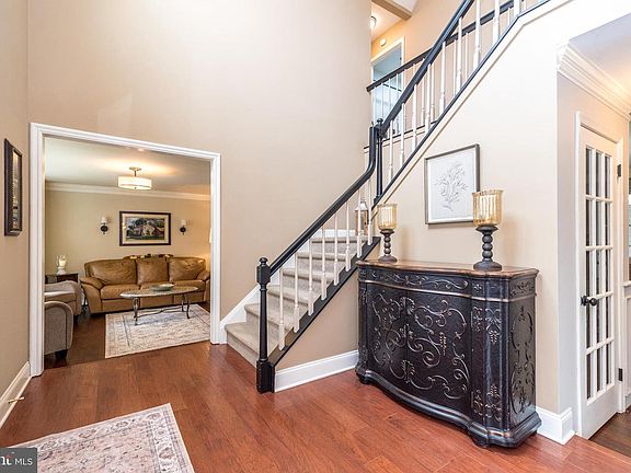 5th image of 214 Broad Acres Rd