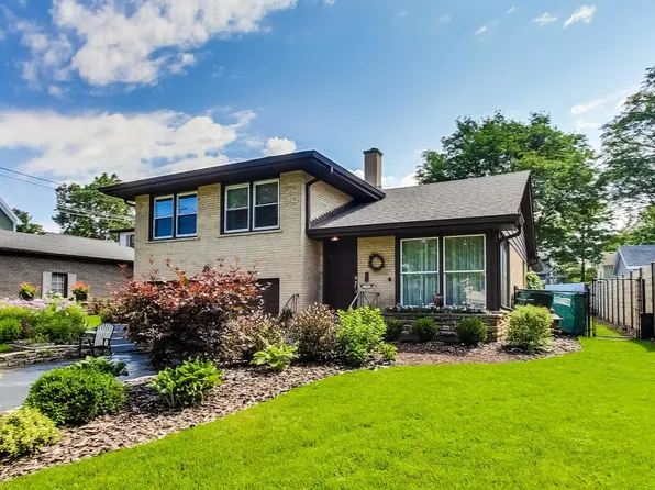 4709 Johnson Ave, Western Springs, IL 60558