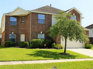 231 Kestrel Ln, Rosharon, TX 77583