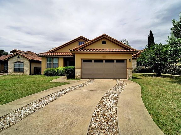 3rd image of 5608 Toscana Ave