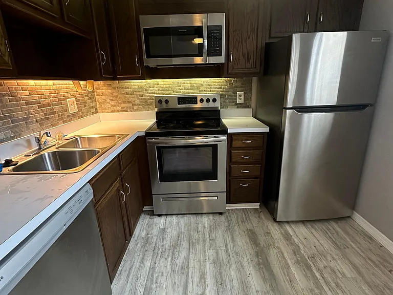 63 Woodland Dr #106 — Photo 20