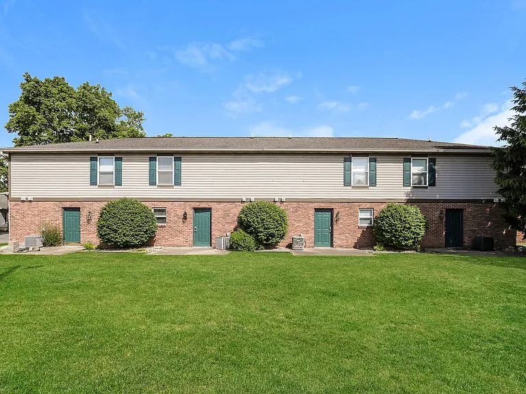 1001 Fannon Dr — Photo 46