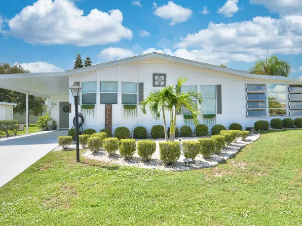 8483 Filifera Court, Port St Lucie, FL 34952