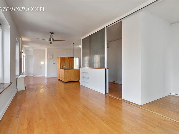 4th image of 799 Greenwich St APT 4S