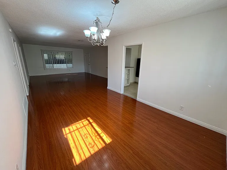 1065 S Holt Ave — Photo 8