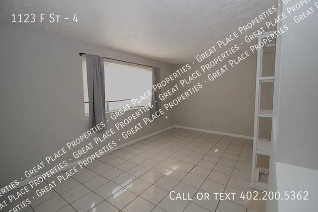 1123 F St #4 — Photo 13