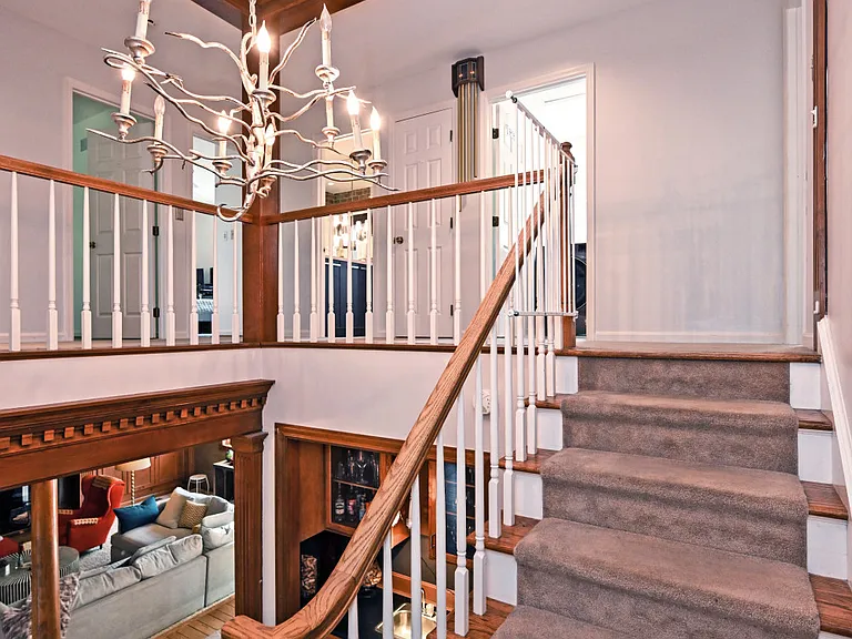 12046 Timberlake Dr — Photo 31