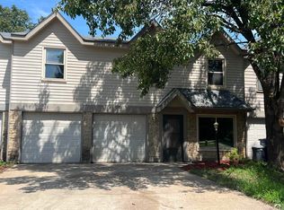 1406 Brighton Cir APT B, Lawrence, KS 66049