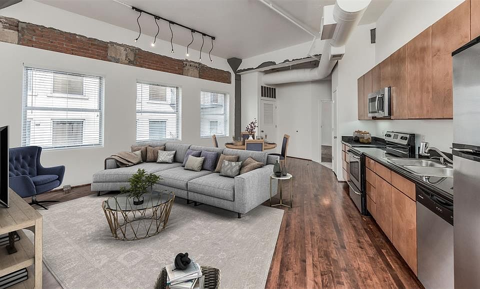 Sensational urban loft offers a flexible floor plan and interesting architectural details at a wonderful value. The unit has 2 Bedrooms, and one could easily be used as Study, Studio or whatever your needs. Large Bath and nice finishes abound. Photo 