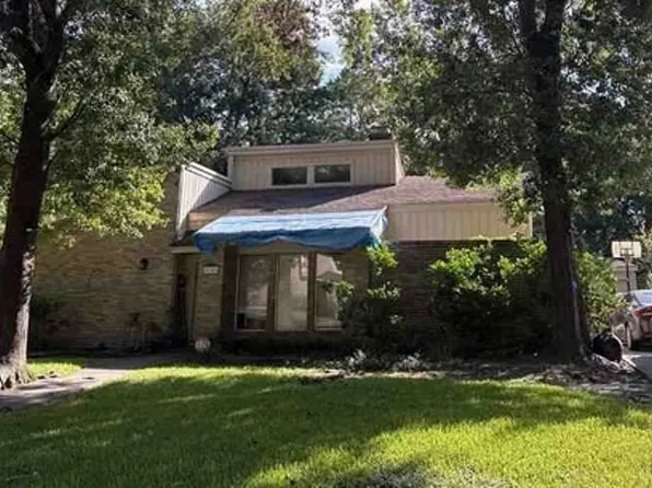 25306 Old Carriage Ln, Spring, TX 77373