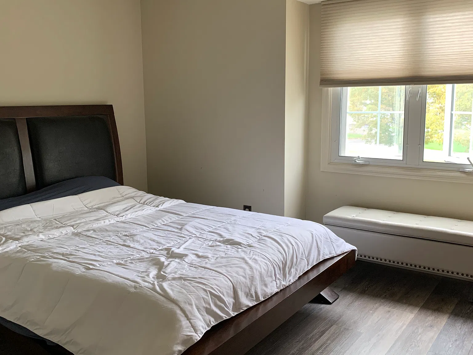 2 bed, 1.5 bath, 1339 sqft, $2,400 — Photo 4