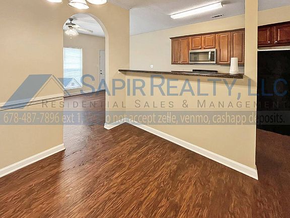 2nd image of 4913 Sierra Way