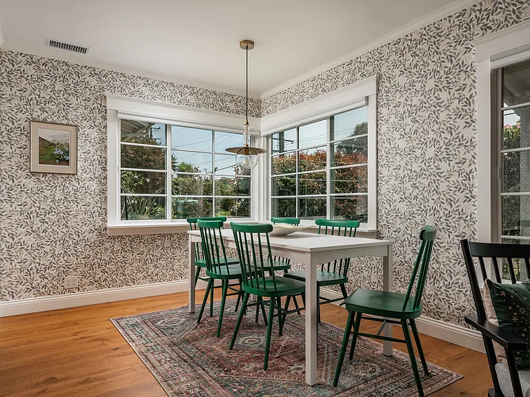 1702 Cliff Dr — Photo 10